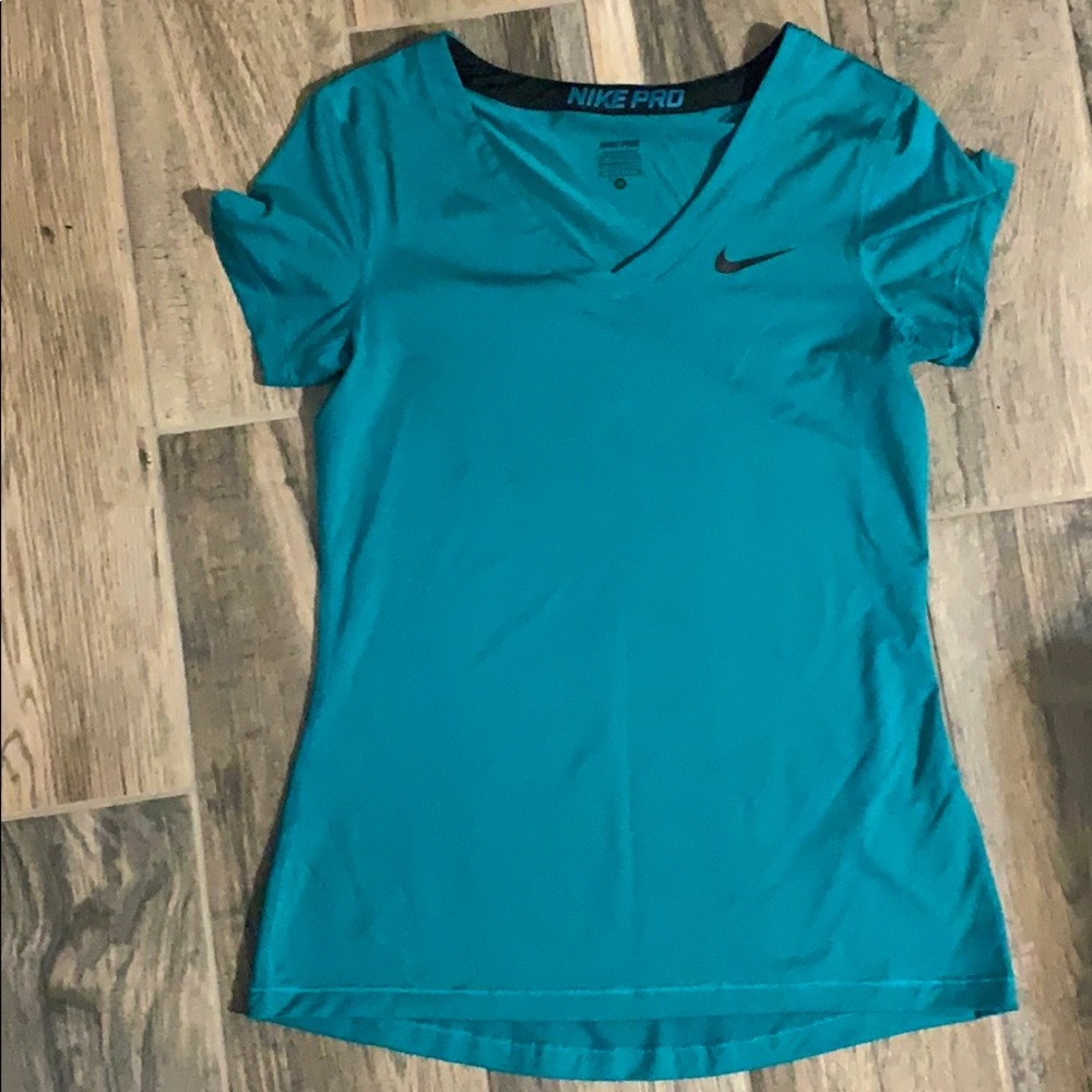 Nike dry fit running top